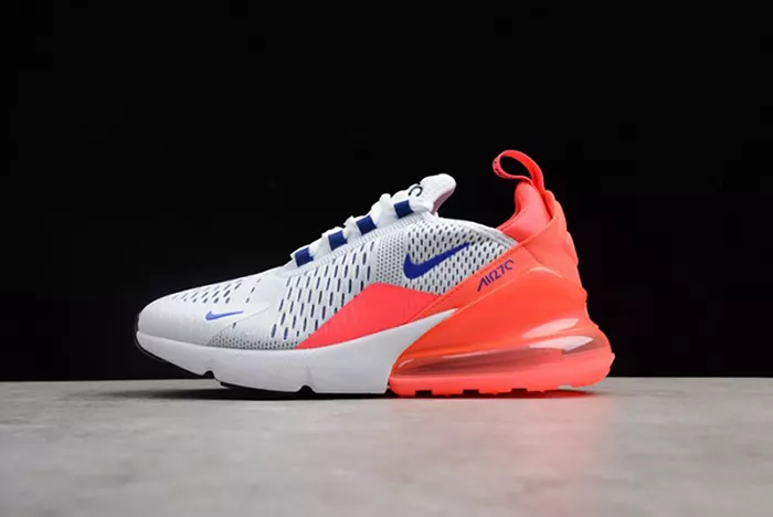 Nike womens Air MAX 270