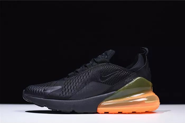 NIKE mens AIR MAX 270