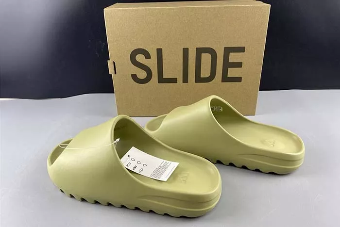 YEEZY SLIDE RESIN - FX0494