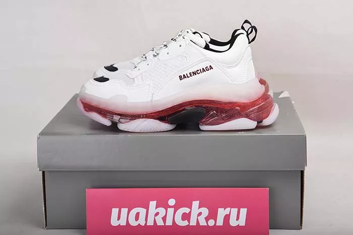 BALENCIAGE TRIPLE S TRAINER 0825 W09O1