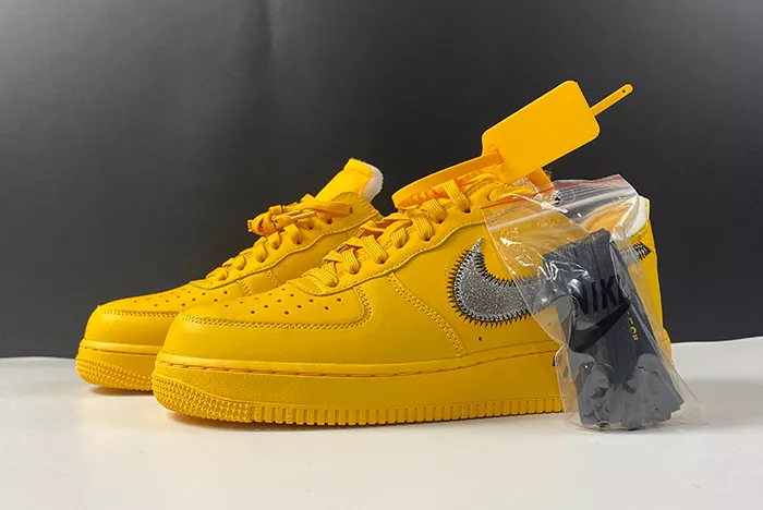 Off-White x Nike Air Force 1 “University Gold” DD1876-700