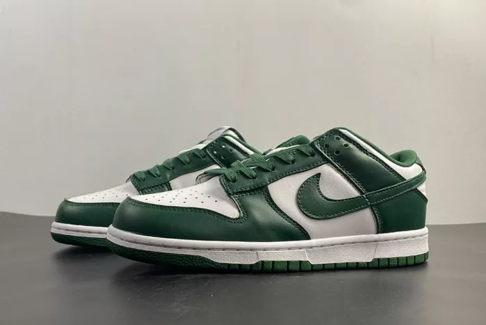 Nike Dunk Low Michigan State DD1391-101