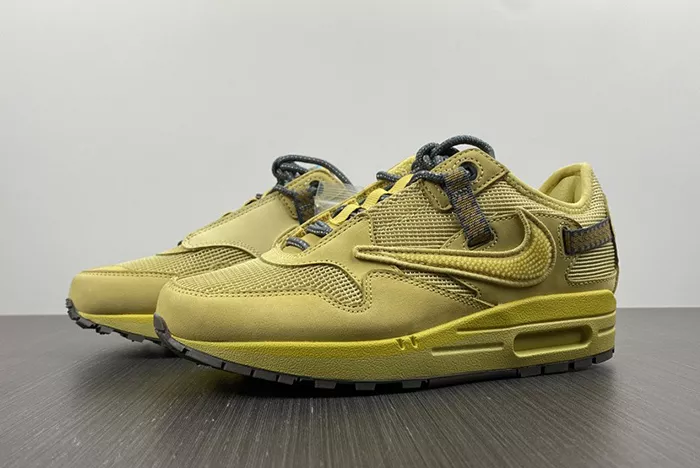 Nike Air Max 1 Travis Scott Cactus Jack Saturn Gold DO9392-700