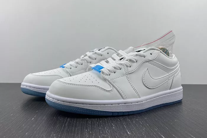 Air Jordan 1 Low DA8301-101