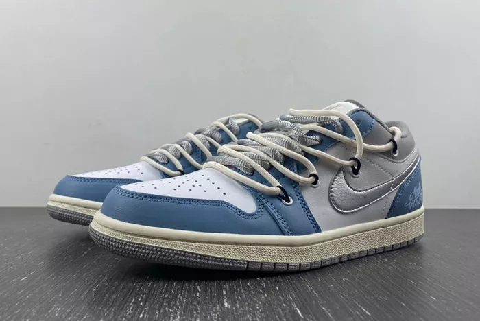 Air Jordan 1 Low 553558-053